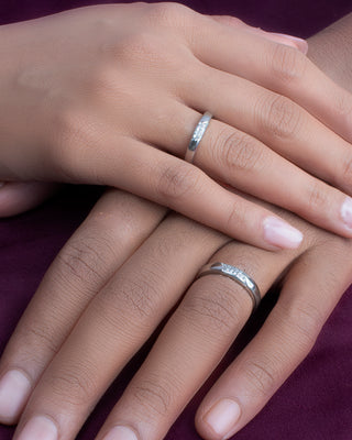Silver Studded Zircon Couple Ring