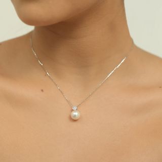 Silver Minimal Pearl Pendant