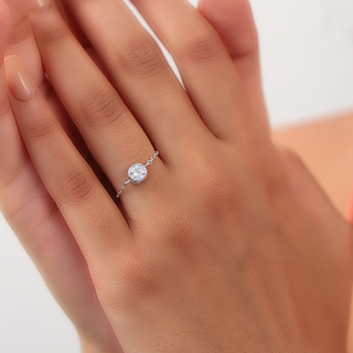 Silver Zircon Chain Ring