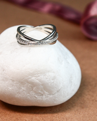 Silver Zircon Waving Ring