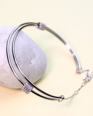 Silver Zircon Bauhaus Kada