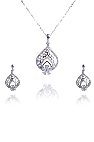 Silver Undefined Beauty Set