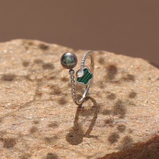 Silver Emerald Green Ring