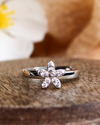 Silver Love Of Flower Ring